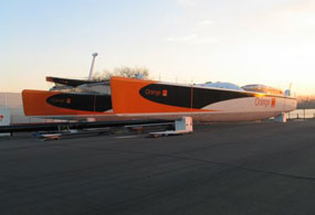 Orange-2-sur-le-terre-pelin-de-multiplast