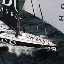 hugo-boss-le-60-pied-imoca-de-l-anglais-alex-thomsom