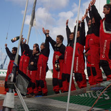 Nouveau-record-autour-du-monde-pour-MULTIPLAST-et-Groupama-3