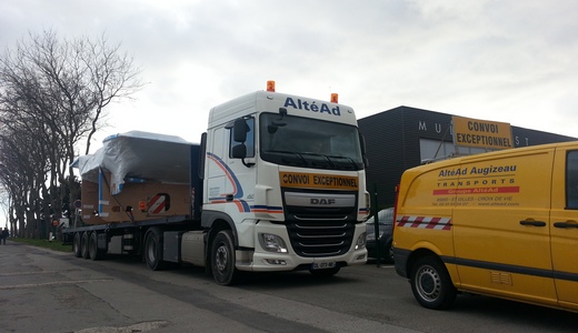 Road convoy multiplast