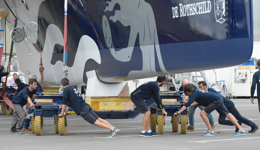 Gitana sort enfin du chantier Multiplast sortie de gitana